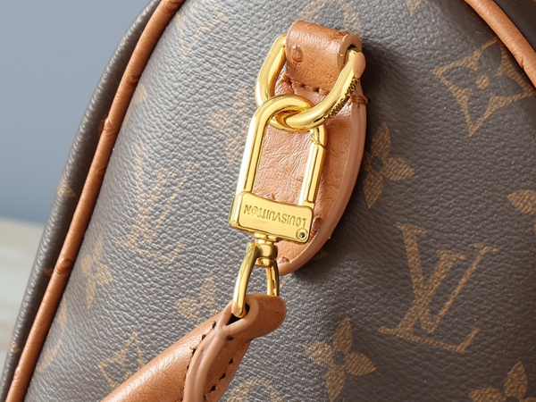 ルイヴィトンバッグ角部分ディテール